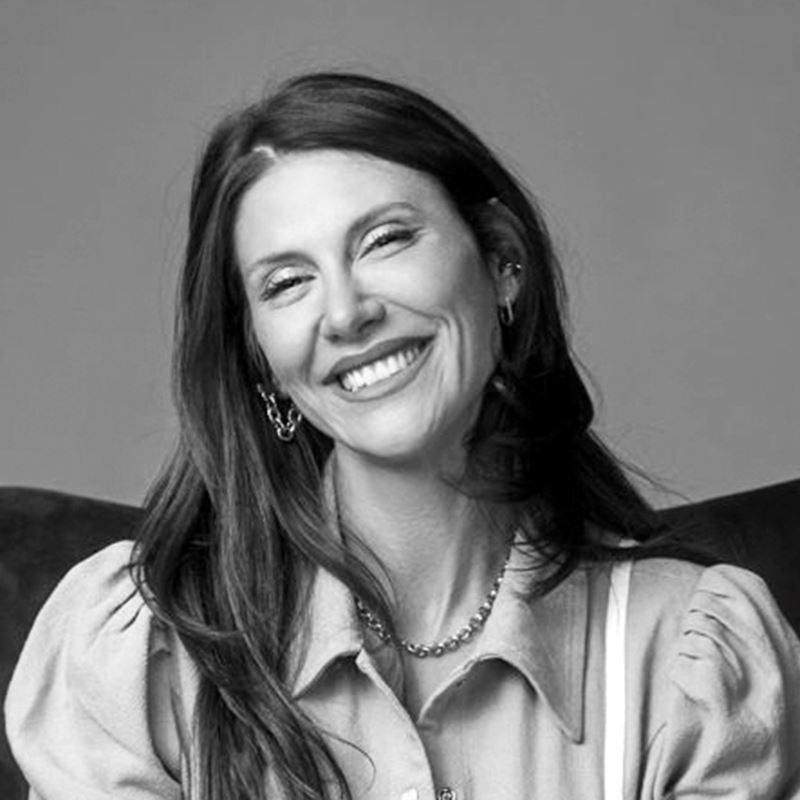 Божана Кацарова